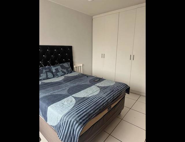 2 BEDROOM APARTMENT FOR SALE IN GLENWOOD